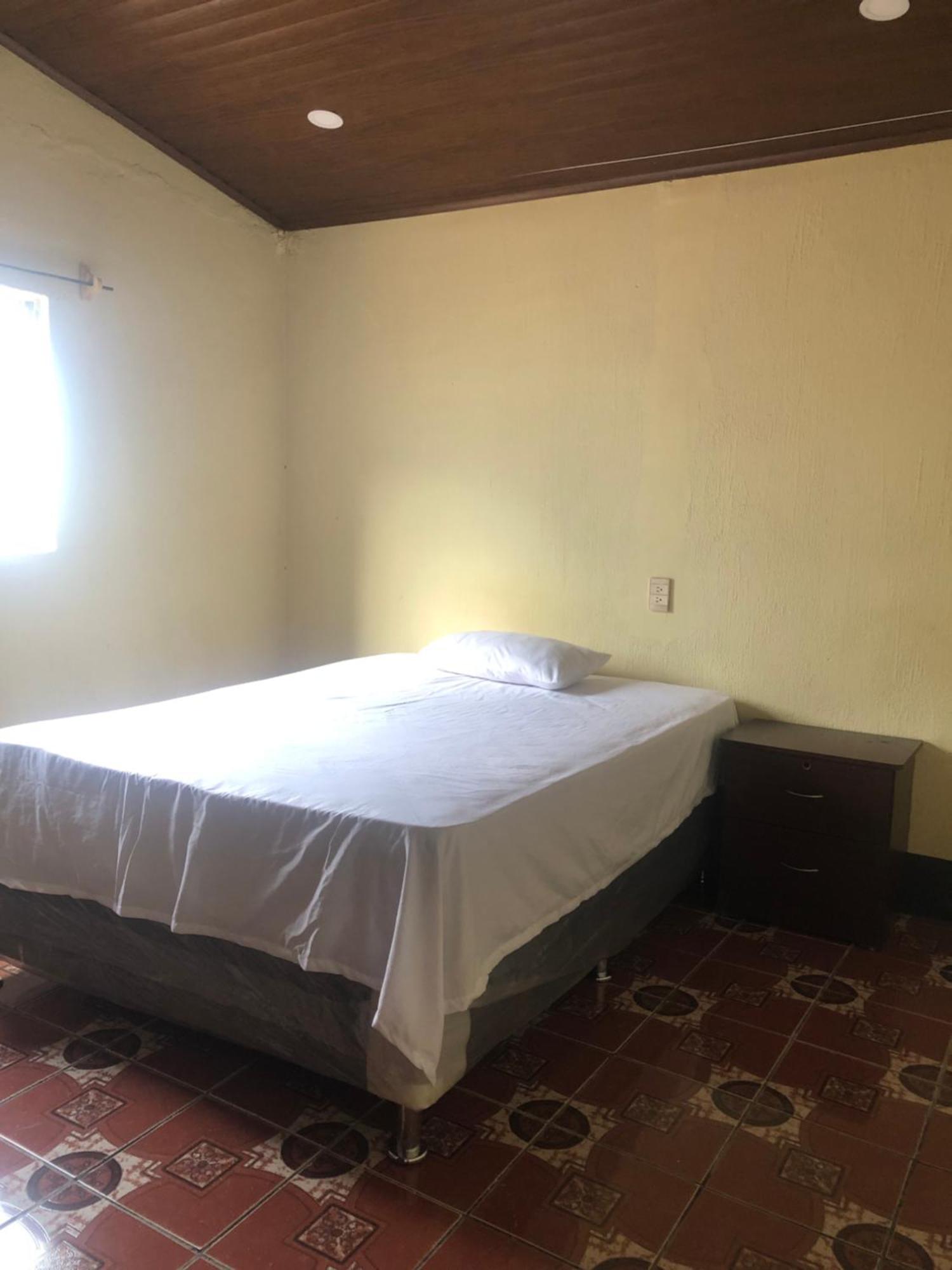 Hostal Sanjuanerita ซานฮวนลาลากูนา ภายนอก รูปภาพ